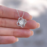 TO MY AMAZING MOM  LOVE KNOT NECKLACE