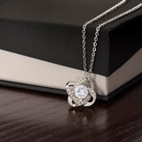 TO MY AMAZING MOM - LOVE KNOTS NECKLACE