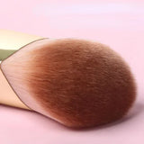 FOUNDATION BRUSH-CONSEALER- FOR LIQUID CREAM-POWDER MAKEUP - ANGLED